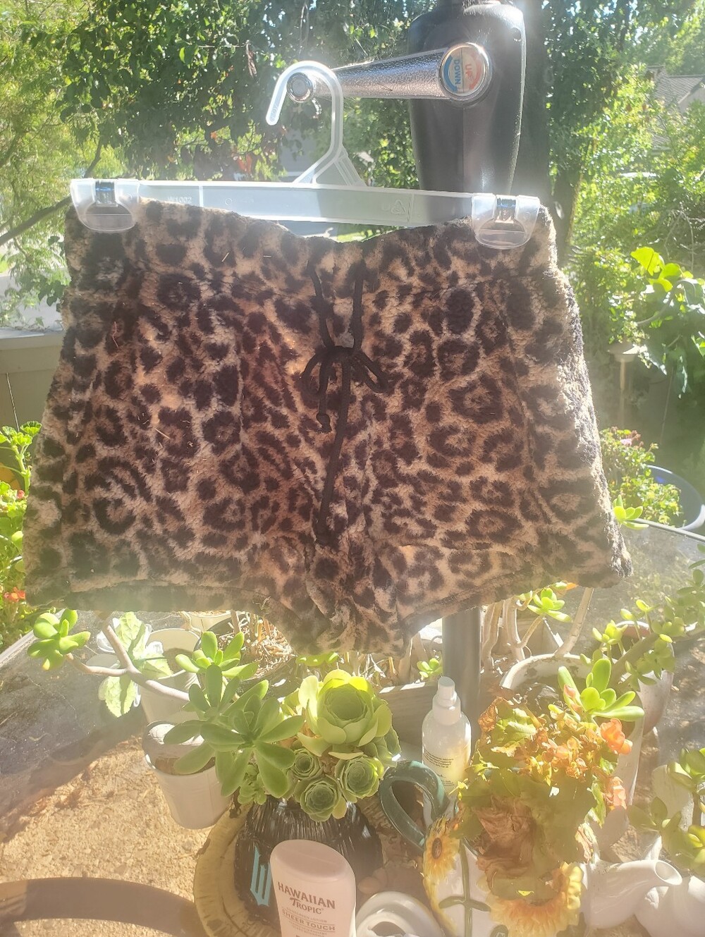 No Boundaries Leopard Print Fleece Lounge Shorts - Brown/Black
